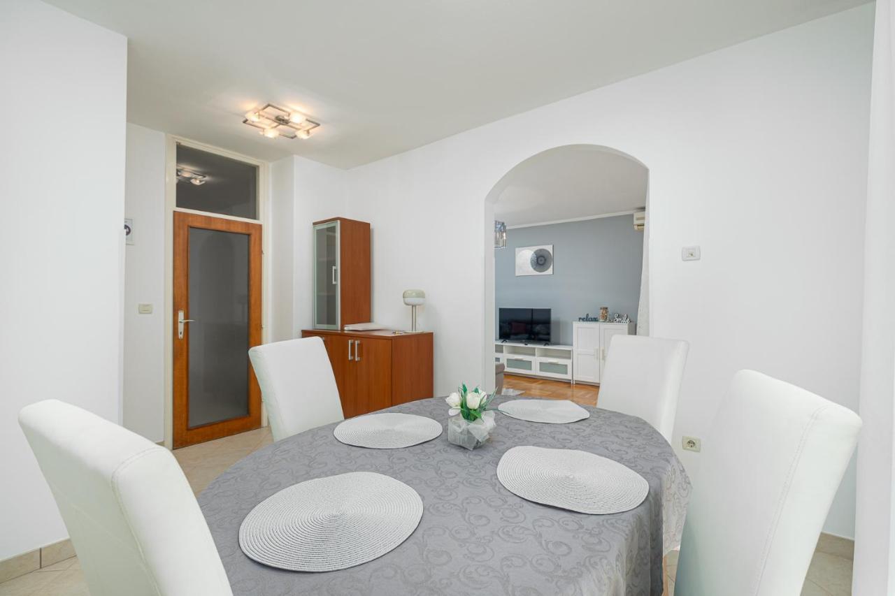 Appartement Dea B4+1 à Poreč Extérieur photo